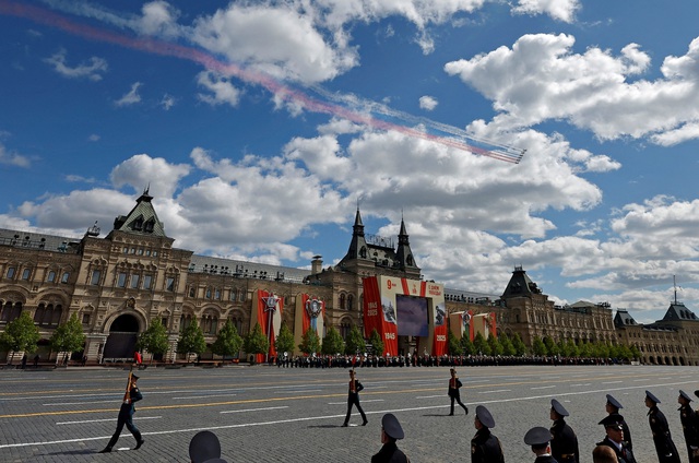 Nga không trưng vũ khí trong cuộc duyệt binh năm nay- Ảnh 1.