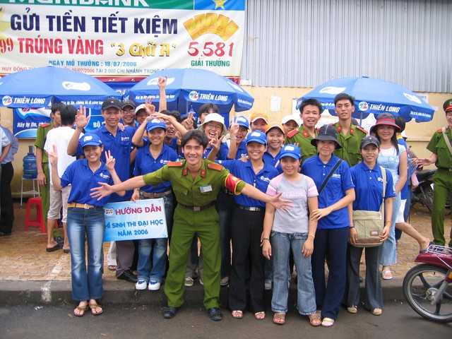 &Ocirc;ng B&ugrave;i Đặng Dũng v&agrave; những c&acirc;u chuyện kh&oacute; qu&ecirc;n về chương tr&igrave;nh Tiếp sức m&ugrave;a thi- Ảnh 6.