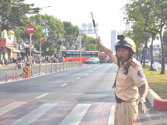 Bến xe Miền T&acirc;y 'căng m&igrave;nh' hoạt động dịp lễ 30.4 - 1.5- Ảnh 11.