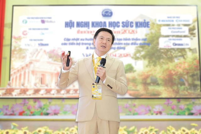 L&atilde;o h&oacute;a từ tuổi 40 - Ảnh 1.