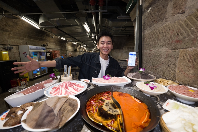 Thanh to&aacute;n Zalopay tại Trung Quốc: Từ trung t&acirc;m thương mại đến g&aacute;nh h&agrave;ng rong - Ảnh 4.