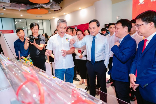 INFALWAY-LASER: Doanh nghiệp Việt từng bước l&agrave;m chủ c&ocirc;ng nghệ laser CO₂ - Ảnh 1.