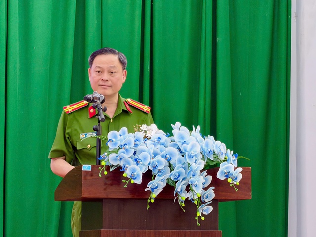 Công an TP.HCM trao 99 thẻ căn cước cho những người từng 'vô danh'- Ảnh 4.