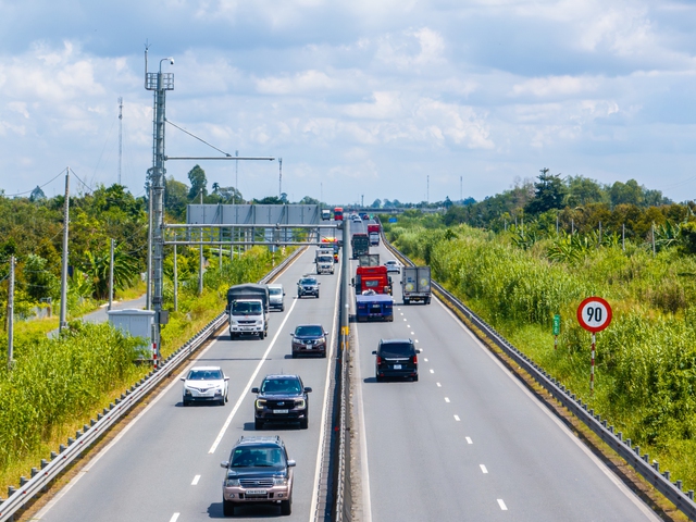 L&aacute;i xe chơi lễ 30.4, lưu ngay vị tr&iacute; 21 trạm dừng nghỉ tr&ecirc;n cao tốc n&agrave;y- Ảnh 1.