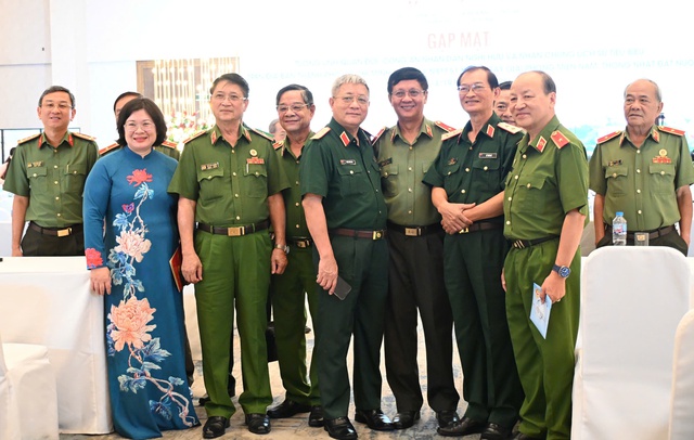 TP.HCM gặp tướng lĩnh, nh&acirc;n chứng lịch sử dịp kỷ niệm 51 năm đất nước thống nhất- Ảnh 4.