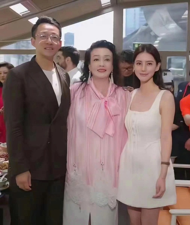 Mẹ chồng cũ của Từ Hy Vi&ecirc;n 'bất lực' trước con d&acirc;u mới - Ảnh 1.