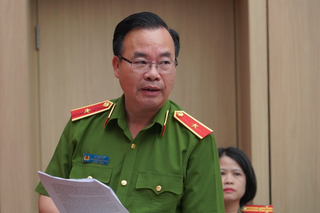 Bộ C&ocirc;ng an th&ocirc;ng tin vụ khởi tố cựu Cục trưởng Cục M&ocirc;i trường Ho&agrave;ng Văn Thức - Ảnh 1.