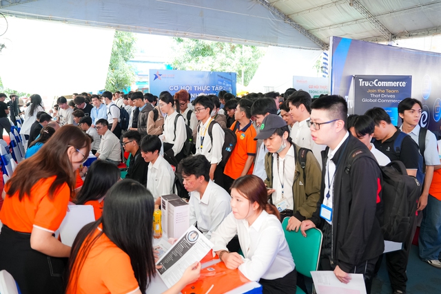 H&agrave;ng ngh&igrave;n cơ hội thực tập v&agrave; việc l&agrave;m lĩnh vực c&ocirc;ng nghệ th&ocirc;ng tin - Ảnh 1.