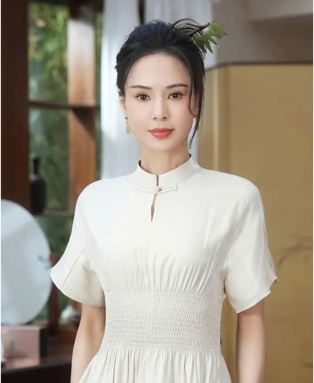 Điều g&igrave; khiến 'Tiểu Long Nữ' L&yacute; Nhược Đồng bất ngờ l&ecirc;n tiếng xin lỗi? - Ảnh 1.