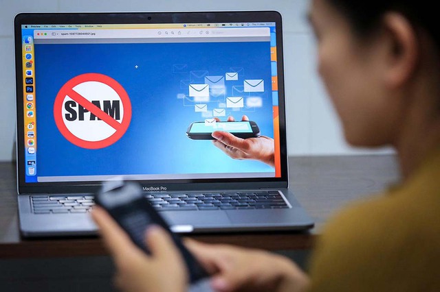 Ngăn chặn lừa đảo đ&aacute;nh cắp tiền trong t&agrave;i khoản- Ảnh 1.