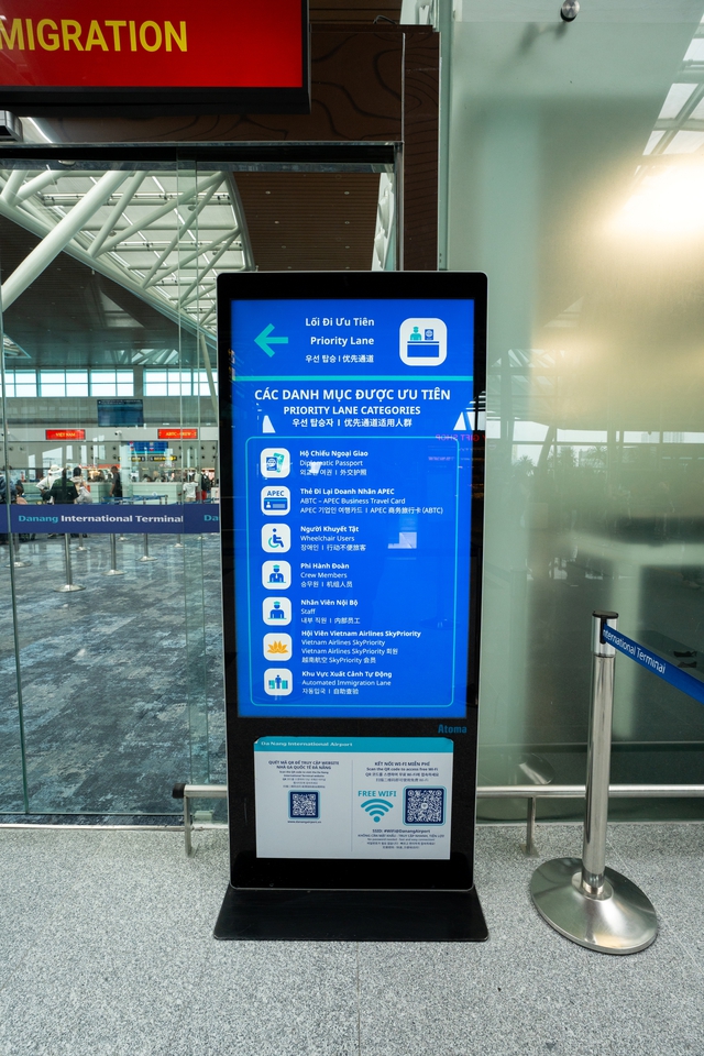 H&agrave;nh kh&aacute;ch trải nghiệm lối đi ưu ti&ecirc;n tại Nh&agrave; ga quốc tế Đ&agrave; Nẵng - Ảnh 4.