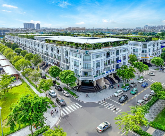 Kh&aacute;ch h&agrave;ng hưởng lợi đến 25% nhờ ưu đ&atilde;i của Van Phuc Group - Ảnh 4.