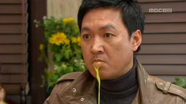 Diễn vi&ecirc;n H&agrave;n Quốc Park Dong Bin đột tử 
- Ảnh 2.