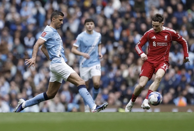 Haaland lập hattrick, Man City thắng đậm khó tin Liverpool trong ngày HLV Guardiola ngồi khán đài- Ảnh 3. Haaland lập hattrick, Man City thắng đậm khó tin Liverpool trong ngày HLV Guardiola ngồi khán đài- Ảnh 3.
