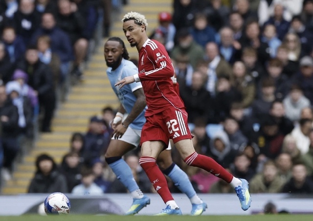 Haaland lập hattrick, Man City thắng đậm khó tin Liverpool trong ngày HLV Guardiola ngồi khán đài- Ảnh 4. Haaland lập hattrick, Man City thắng đậm khó tin Liverpool trong ngày HLV Guardiola ngồi khán đài- Ảnh 4.