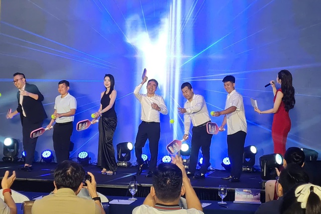 STour pickleball Vietnam masters 2026 tổng tiền thưởng 10 tỉ đồng, thu h&uacute;t người đẹp v&agrave; KOLs tham gia- Ảnh 1.