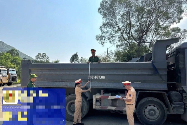 Khánh Hòa siết xe tải nặng: Đo từng thùng xe, xử nghiêm cơi nới trái phép - Ảnh 2.