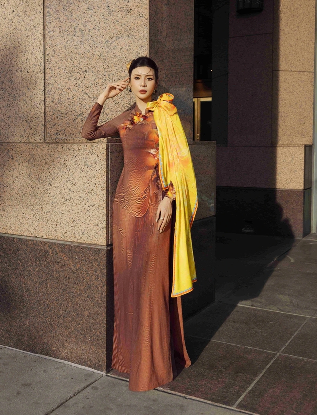 Khăn lụa - thứ trang sức mềm, tinh tế và đầy dư vị- Ảnh 4.