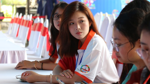 Ai cũng c&oacute; Google Maps v&agrave; AI, liệu hướng dẫn vi&ecirc;n trẻ c&oacute; c&ograve;n sống khỏe? - Ảnh 3.