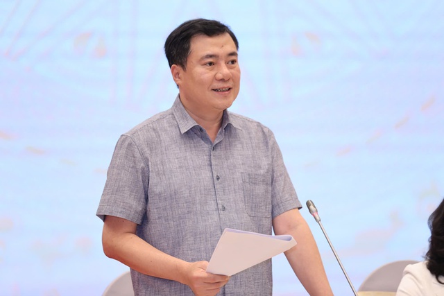 Bộ C&ocirc;ng thương: Nguồn cung xăng dầu trong nước đảm bảo hết th&aacute;ng 4 - Ảnh 1.