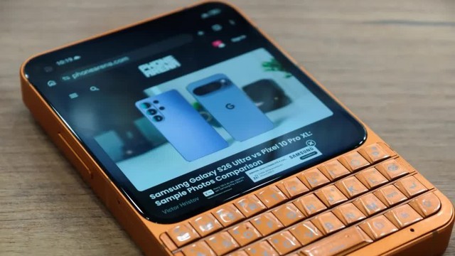 'Hậu duệ' BlackBerry khiến h&agrave;ng ngh&igrave;n người m&oacute;c v&iacute; ngay lập tức - Ảnh 1.