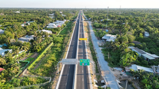 Kinh tế Việt Nam ki&ecirc;n cường vượt b&atilde;o tố- Ảnh 5.