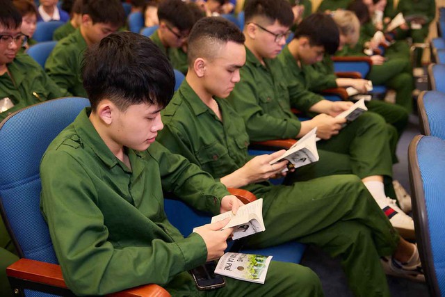 Nhật ký Hành trình Từ Trái Tim: Thế hệ trẻ giàu khát vọng và trách nhiệm - Ảnh 6.