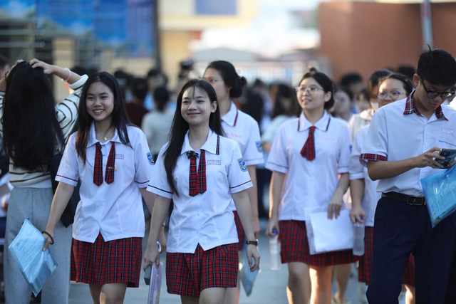 ĐH Quốc gia TP.HCM thông báo việc công bố điểm thi đánh giá năng lực - Ảnh 2.