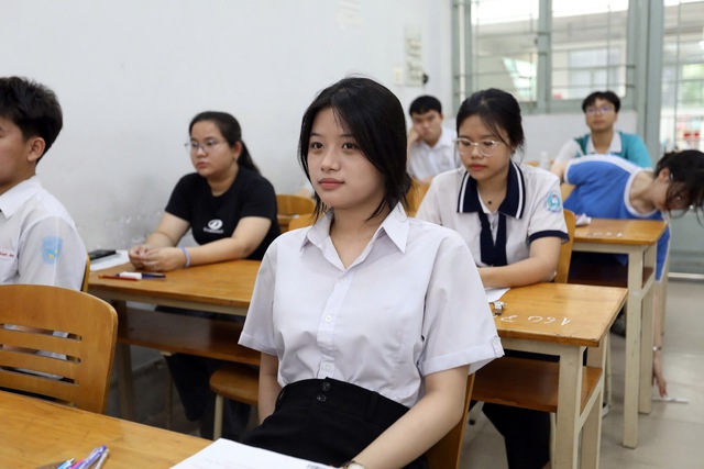 Từ ‘niêm’ trong đề thi đánh giá năng lực làm khó nhiều thí sinh - Ảnh 2.