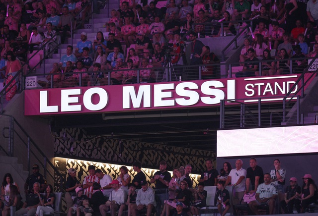 Messi lập tức ghi bàn ngày Inter Miami khai trương hoành tráng sân mới 1 tỉ USD- Ảnh 2. Messi lập tức ghi bàn ngày Inter Miami khai trương hoành tráng sân mới 1 tỉ USD- Ảnh 2.
