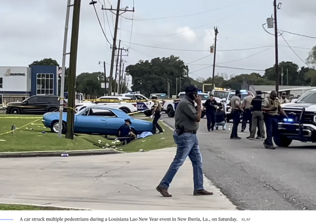 Xe t&ocirc;ng v&agrave;o đo&agrave;n diễu h&agrave;nh mừng Tết L&agrave;o tại Mỹ, 13 người bị thương- Ảnh 1.