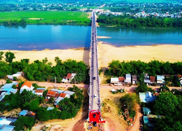 Đ&agrave; Nẵng đề nghị gỡ 'n&uacute;t thắt' mặt bằng, tăng tốc loạt dự &aacute;n cầu trọng điểm - Ảnh 1.