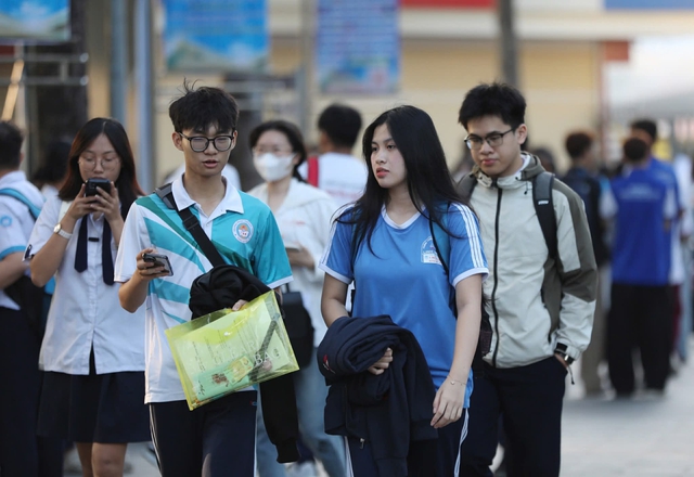 Cơ hội nghề nghiệp khối ng&agrave;nh x&atilde; hội nh&acirc;n văn v&agrave; sư phạm - Ảnh 1.