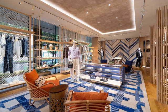 Louis Vuitton chào đón cửa hàng đầu tiên dành cho nam tại Việt Nam - Ảnh 4.