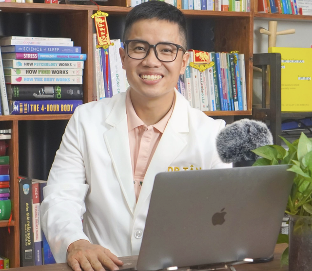 B&aacute;nh trứng kiến đặc sản b&eacute;o b&ugrave;i g&acirc;y sốt: Ai kh&ocirc;ng n&ecirc;n ăn để tr&aacute;nh dị ứng? - Ảnh 3.