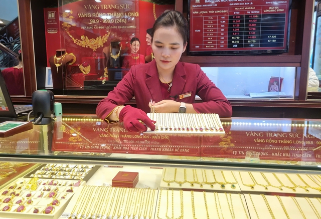 Bảo T&iacute;n Minh Ch&acirc;u l&ecirc;n tiếng sau khi bị 'khui' trốn thuế khủng - Ảnh 1.