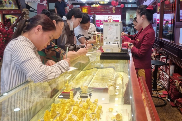 Trước trốn thuế 'khủng', Bảo T&iacute;n Minh Ch&acirc;u từng sai phạm g&igrave;? - Ảnh 1.