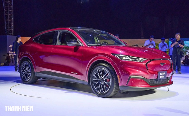 Thị trường &ocirc; t&ocirc; lại đua gi&aacute; 's&aacute;t v&aacute;n', nhiều mẫu giảm đến cả tỉ đồng - Ảnh 3.