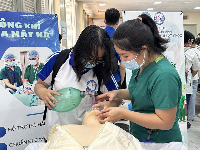 Trường ĐH Y dược TP.HCM: Cao nhất 90 triệu đồng, thấp nhất 30 triệu đồng/năm - Ảnh 1.