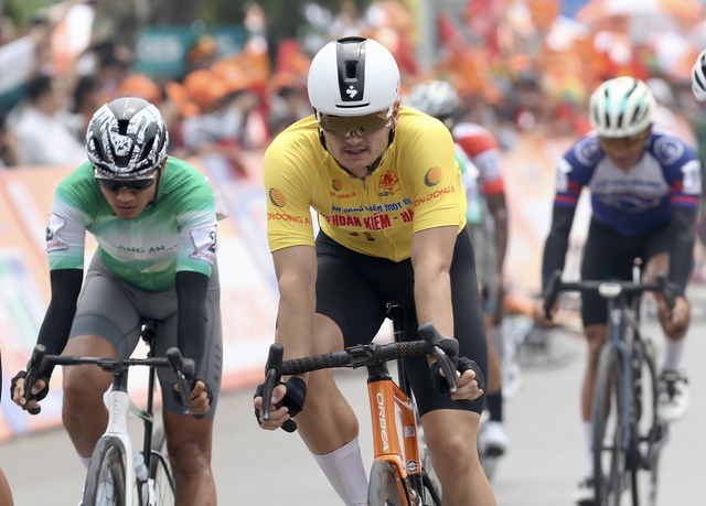 So&aacute;n ng&ocirc;i ngoạn mục ở C&uacute;p xe đạp truyền h&igrave;nh TP.HCM tại Thanh H&oacute;a- Ảnh 4.