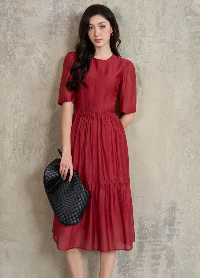 Váy voan, lụa mỏng nhẹ tạo nét bay bổng cho tủ đồ mùa hạ Váy voan, lụa mỏng nhẹ tạo nét bay bổng cho tủ đồ mùa hạ- Ảnh 4.