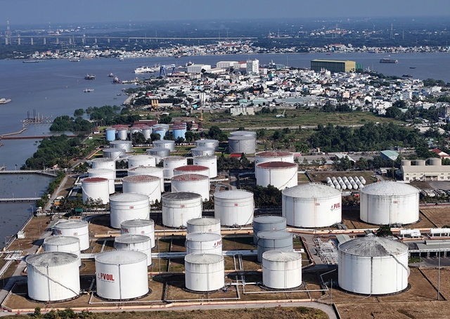 Đẩy mạnh tiết kiệm năng lượng để vượt b&atilde;o gi&aacute;- Ảnh 2.