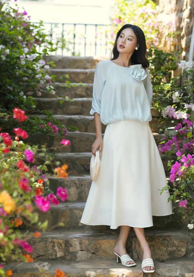 Xanh dương pastel, gam xanh trong trẻo tôn nét dịu dàng ngày nắng- Ảnh 9. Xanh dương pastel, gam xanh trong trẻo tôn nét dịu dàng ngày nắng- Ảnh 9.