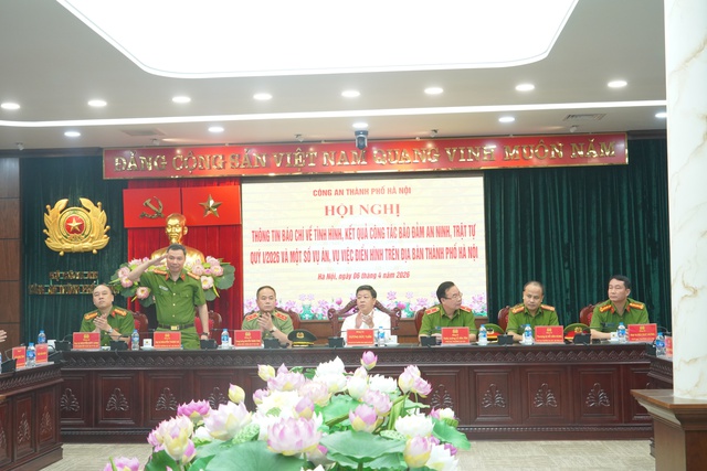 Ông chủ Bảo Tín Minh Châu bị bắt - Ảnh 1.