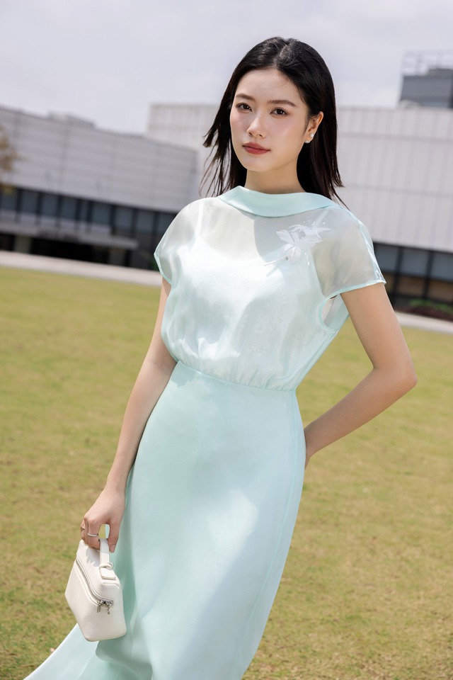 Xanh dương pastel, gam xanh trong trẻo tôn nét dịu dàng ngày nắng- Ảnh 6. Xanh dương pastel, gam xanh trong trẻo tôn nét dịu dàng ngày nắng- Ảnh 6.