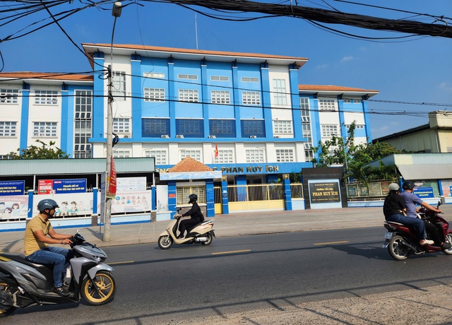 TP.HCM t&igrave;m giải ph&aacute;p giảm &aacute;p lực tuyển sinh sau s&aacute;p nhập - Ảnh 2.