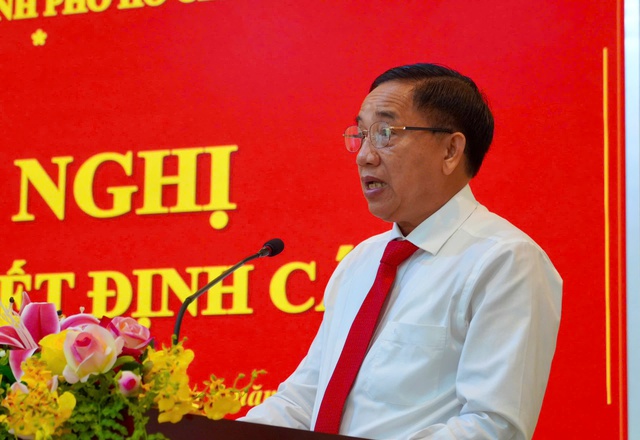 Bí thư Đảng ủy phường Tân Thành làm Phó giám đốc Sở Nội vụ TP.HCM - Ảnh 1.