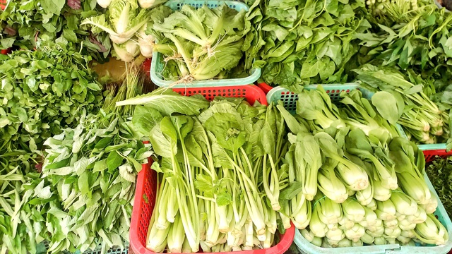 Nắng n&oacute;ng vượt ngưỡng 40 độ C: B&aacute;c sĩ chỉ c&aacute;ch giải nhiệt ngay tại nh&agrave; - Ảnh 3.