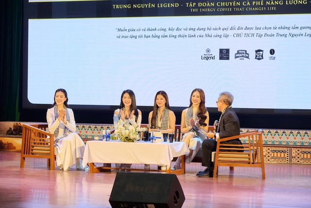 Hành trình Từ Trái Tim đánh thức khát vọng khởi nghiệp trên giảng đường Tây Bắc - Ảnh 3.