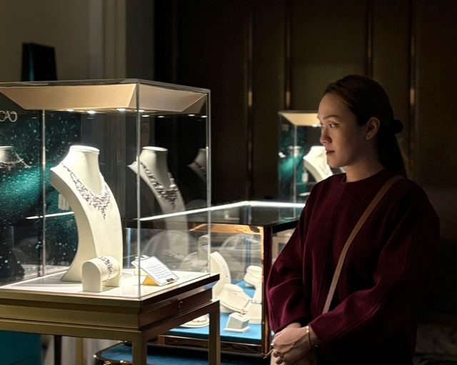 Sau giờ l&agrave;m, nhiều người trẻ ở TP.HCM kh&ocirc;ng về nh&agrave; v&igrave; sao?  - Ảnh 3.